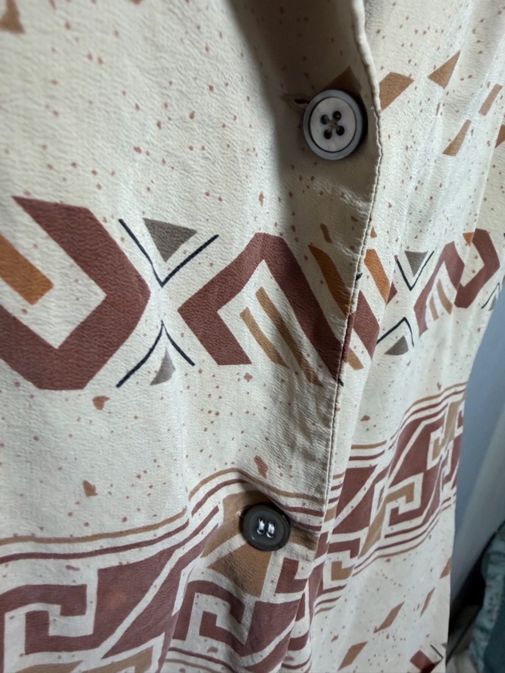 Ellen Tracy Cream & Brown Geometric Short-Sleeve Blouse 100% Silk - Picture 5 of 7
